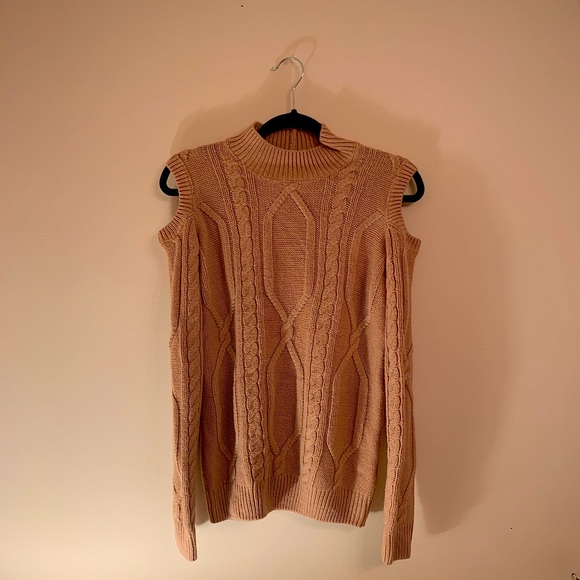 Rose Suzy Shier Off the shoulder Woven sweater - Picture 1 of 5